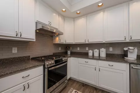 1155 Harbor Way, Burns Harbor, IN 46304 photo 8
