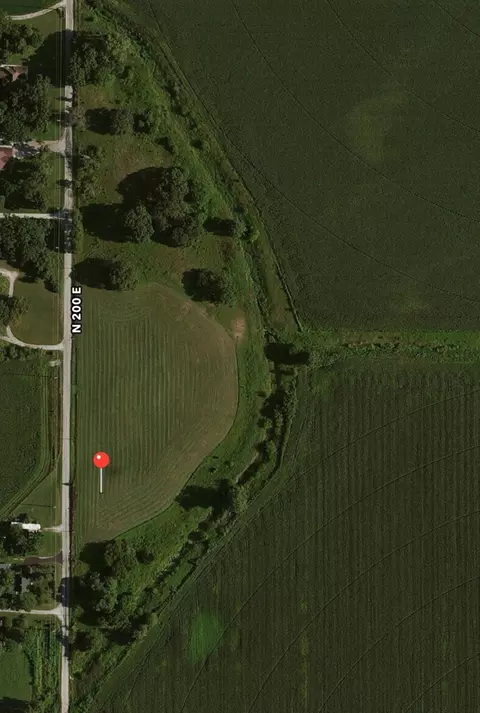11491 N 200, Wheatfield, IN 46392 photo 2