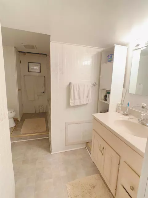 314 E Manor Dr, Griffith, IN 46319 photo 18