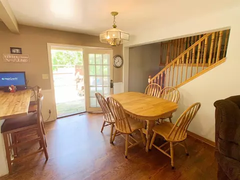 314 E Manor Dr, Griffith, IN 46319 photo 5