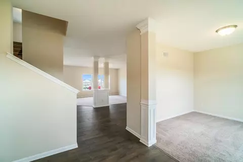 598 E 119 Pl, Crown Point, IN 46307 photo 5