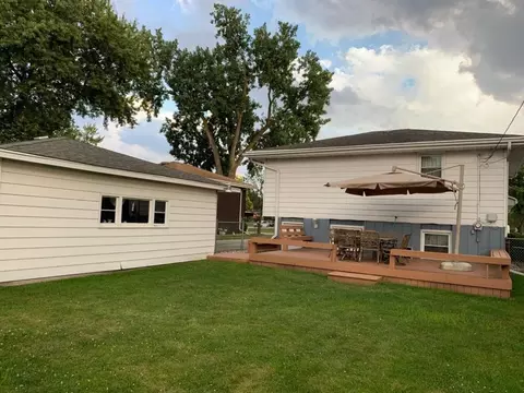 2221 41st St, Highland, IN 46322 photo 12