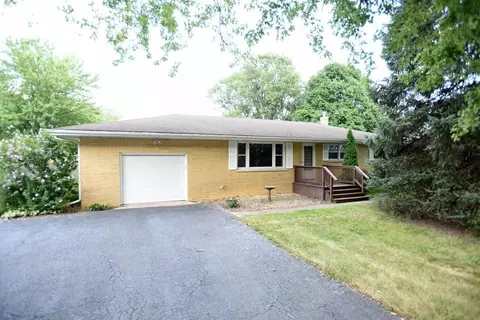 9021 Lee Pl, Crown Point, IN 46307 photo 1