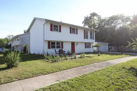 548 Vanderburg St, Gary, IN 46403 photo 2