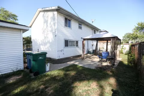 548 Vanderburg St, Gary, IN 46403 photo 24