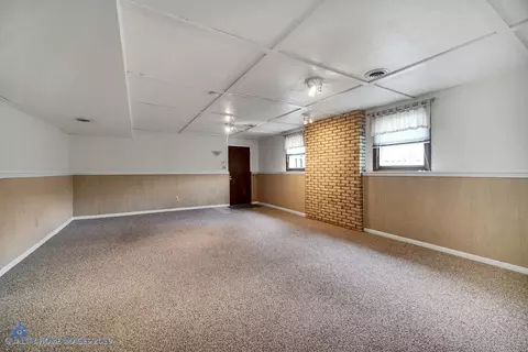 1017 Heather Ln, Munster, IN 46321 photo 15
