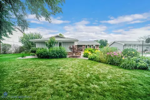 1017 Heather Ln, Munster, IN 46321 photo 25