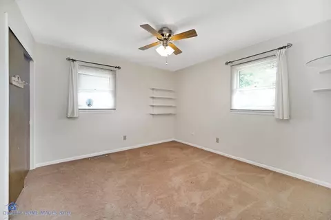 1017 Heather Ln, Munster, IN 46321 photo 12