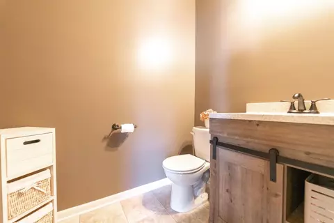 2740 W 127th Ave, Crown Point, IN 46307 photo 15