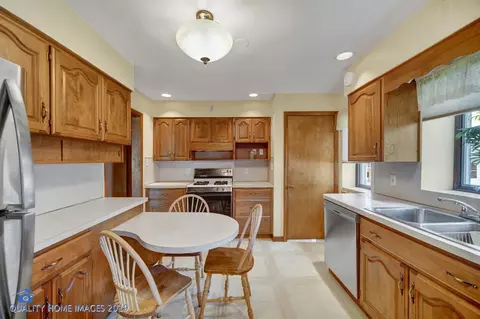 7212 Tapper Ave, Hammond, IN 46324 photo 13