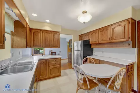 7212 Tapper Ave, Hammond, IN 46324 photo 14