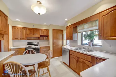 7212 Tapper Ave, Hammond, IN 46324 photo 12