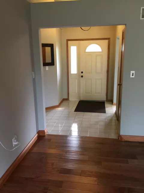 8660 Patterson St, Saint John, IN 46373 photo 8