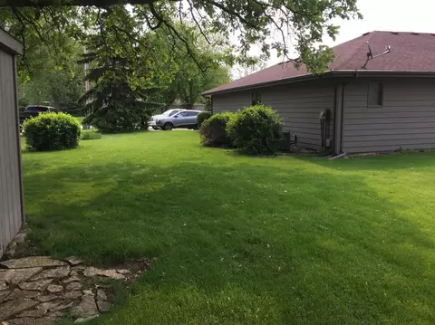 8660 Patterson St, Saint John, IN 46373 photo 6