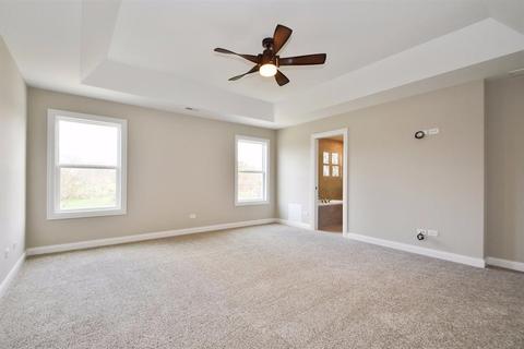 830 Estelle Ln, Crown Point, IN 46307 photo 10