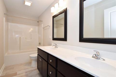 830 Estelle Ln, Crown Point, IN 46307 photo 8