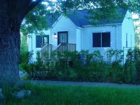 1325 Taney Pl, Gary, IN 46404 photo 7