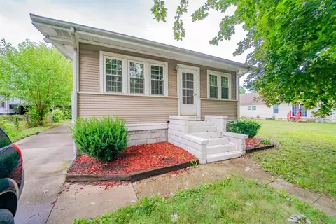 831 Cherry St, Hammond, IN 46324 photo 3