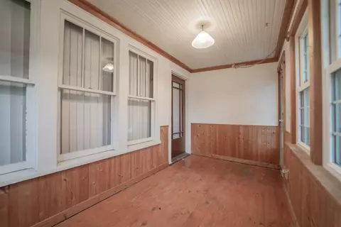 831 Cherry St, Hammond, IN 46324 photo 5