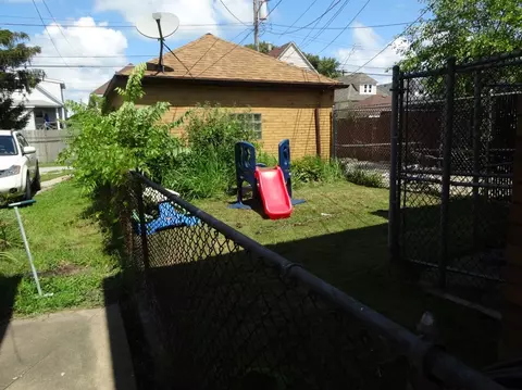 1237 121st St, Whiting, IN 46394 photo 5