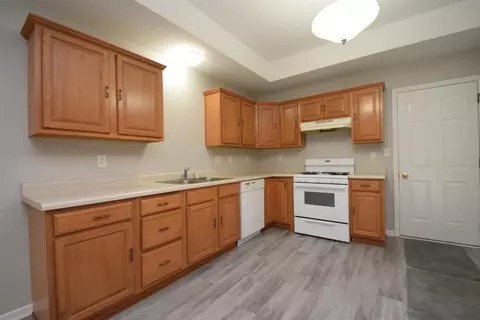1239 Fox Hollow Dr, Porter, IN 46304 photo 3