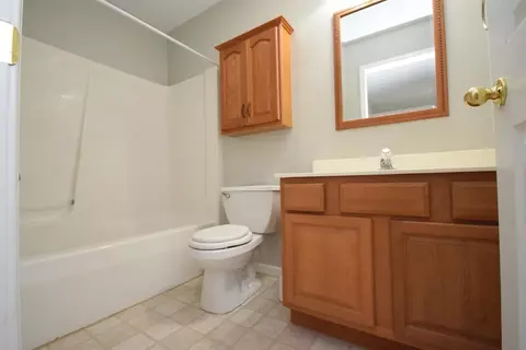 1239 Fox Hollow Dr, Porter, IN 46304 photo 8