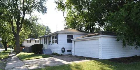 505 E Lake St, Griffith, IN 46319 photo 7