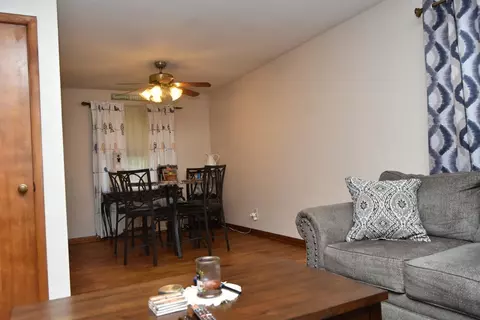 505 E Lake St, Griffith, IN 46319 photo 5