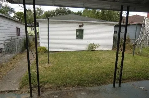2320 Buchanan St, Gary, IN 46407 photo 8