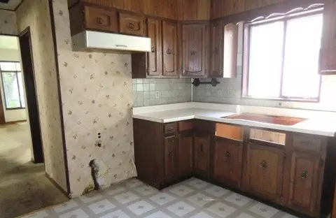 2320 Buchanan St, Gary, IN 46407 photo 3