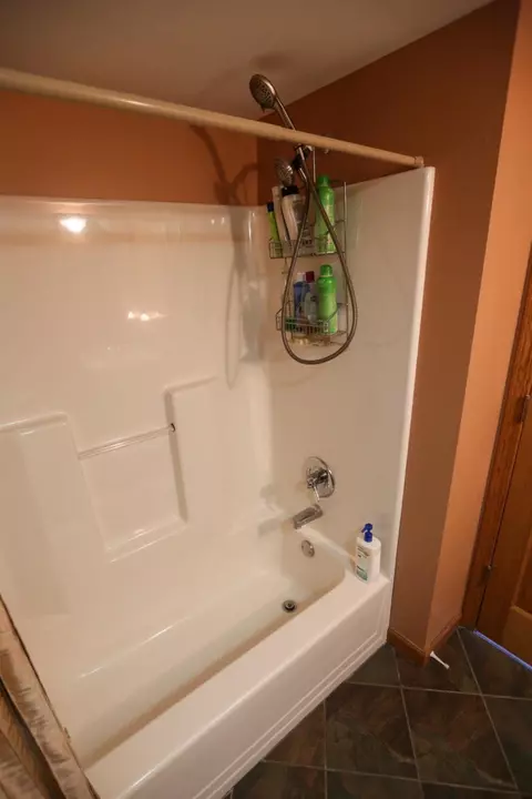 8405 Oak Ave, Gary, IN 46403 photo 18