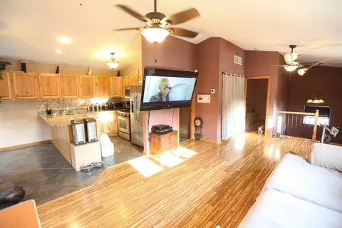 8405 Oak Ave, Gary, IN 46403 photo 4