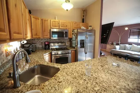 8405 Oak Ave, Gary, IN 46403 photo 5