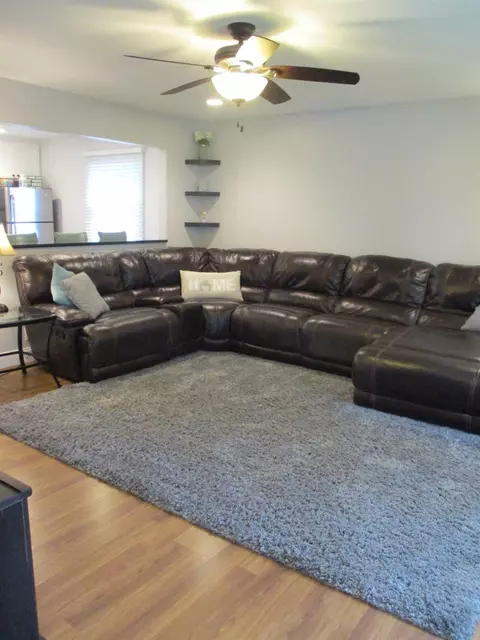 105 Pine Ct, Hebron, IN 46341 photo 8