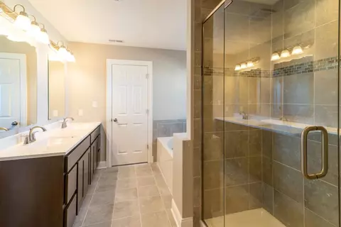 10176 Golden Crest Dr, Saint John, IN 46373 photo 9