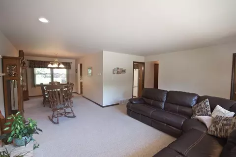 8533 Garfield Ave, Munster, IN 46321 photo 5