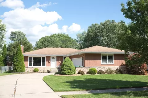8533 Garfield Ave, Munster, IN 46321 photo 1