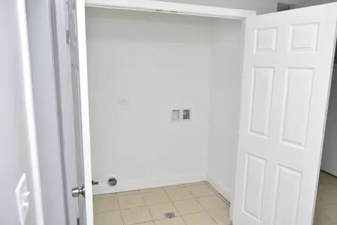 6732 Tapper Ave, Hammond, IN 46324 photo 10