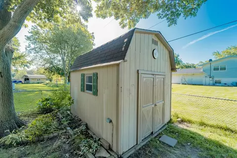 961 Apache Ct, Crown Point, IN 46307 photo 29