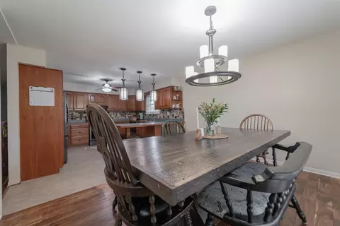 961 Apache Ct, Crown Point, IN 46307 photo 12