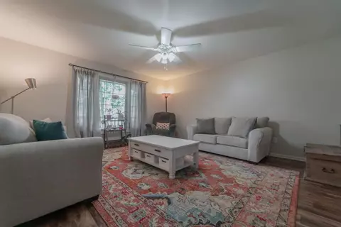 961 Apache Ct, Crown Point, IN 46307 photo 5