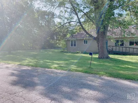 3802 Ellsworth Pl, Gary, IN 46408 photo 2