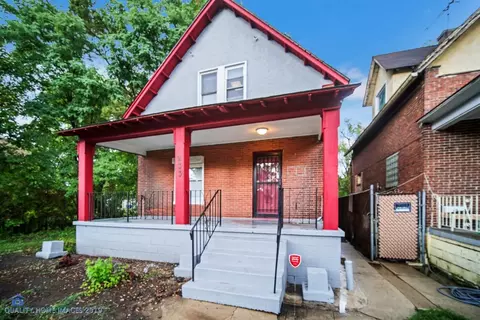 233 Ellsworth St, Gary, IN 46404 photo 1