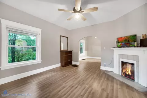 233 Ellsworth St, Gary, IN 46404 photo 10