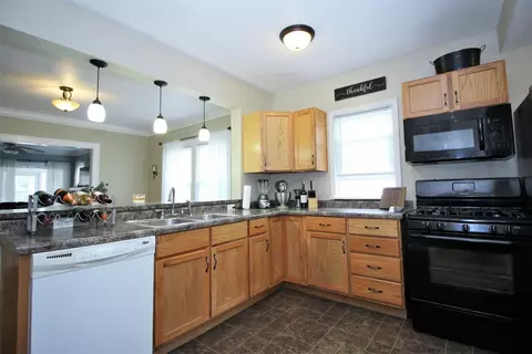 251 Humpfer St, Hammond, IN 46324 photo 10