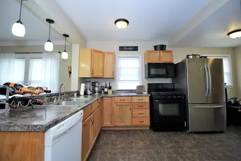 251 Humpfer St, Hammond, IN 46324 photo 8