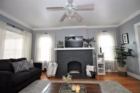 251 Humpfer St, Hammond, IN 46324 photo 6