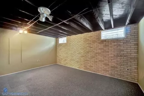 8959 E Delaware Pkwy, Munster, IN 46321 photo 14