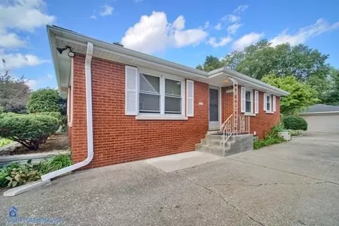 8959 E Delaware Pkwy, Munster, IN 46321 photo 2