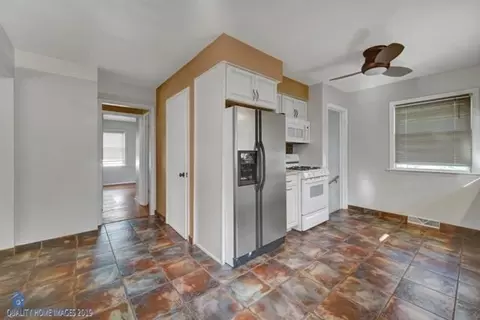 8959 E Delaware Pkwy, Munster, IN 46321 photo 7